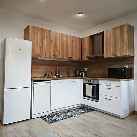 Appartement Tout Confort A 2 Pas Du Centre Ville 欧巴涅 外观 照片