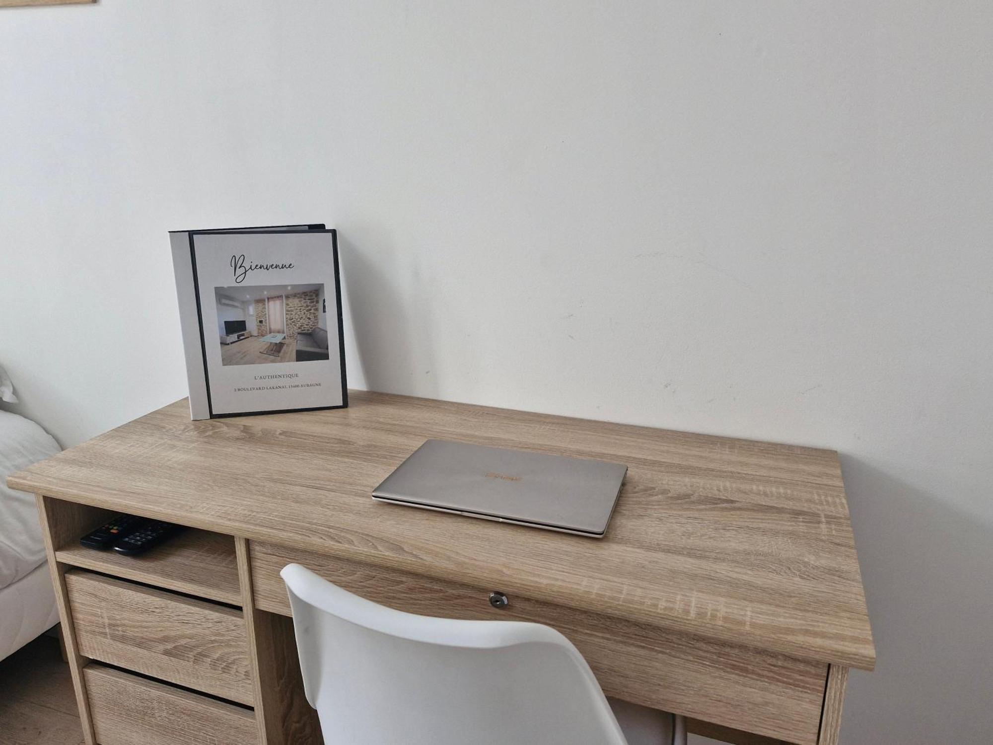 Appartement Tout Confort A 2 Pas Du Centre Ville 欧巴涅 外观 照片