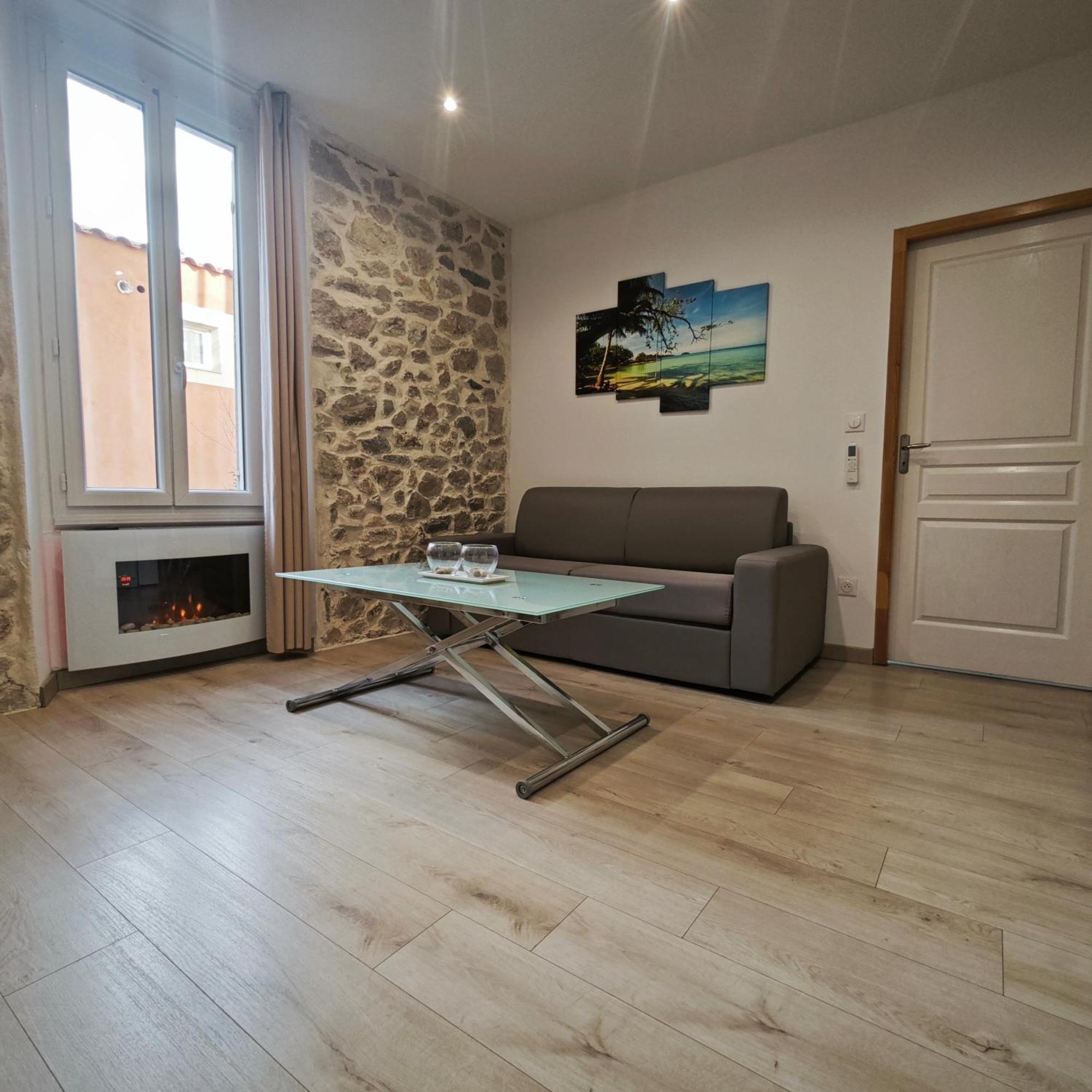 Appartement Tout Confort A 2 Pas Du Centre Ville 欧巴涅 外观 照片